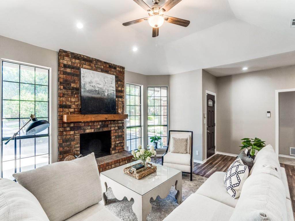 2210 Elmhurst Street - Photo 1