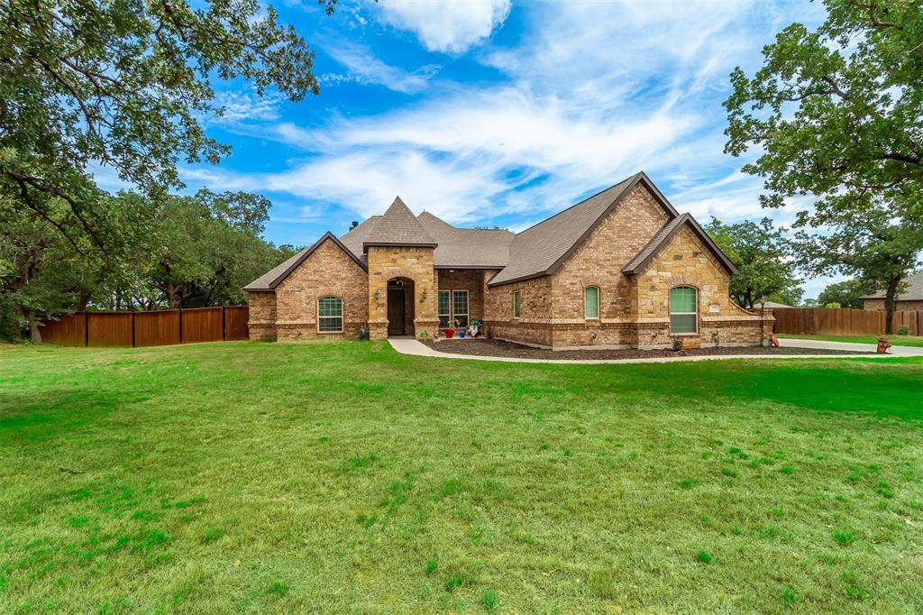 109 Wayward Wind Lane - Photo 1