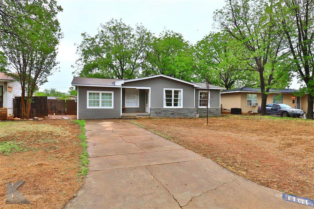 1101 Buccaneer Drive - Photo 1