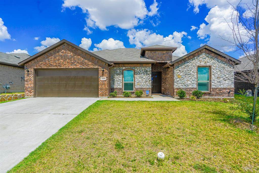 224 Old Wichita Trail - Photo 1