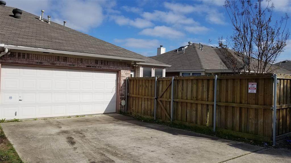 2105 Hearthside Lane - Photo 1