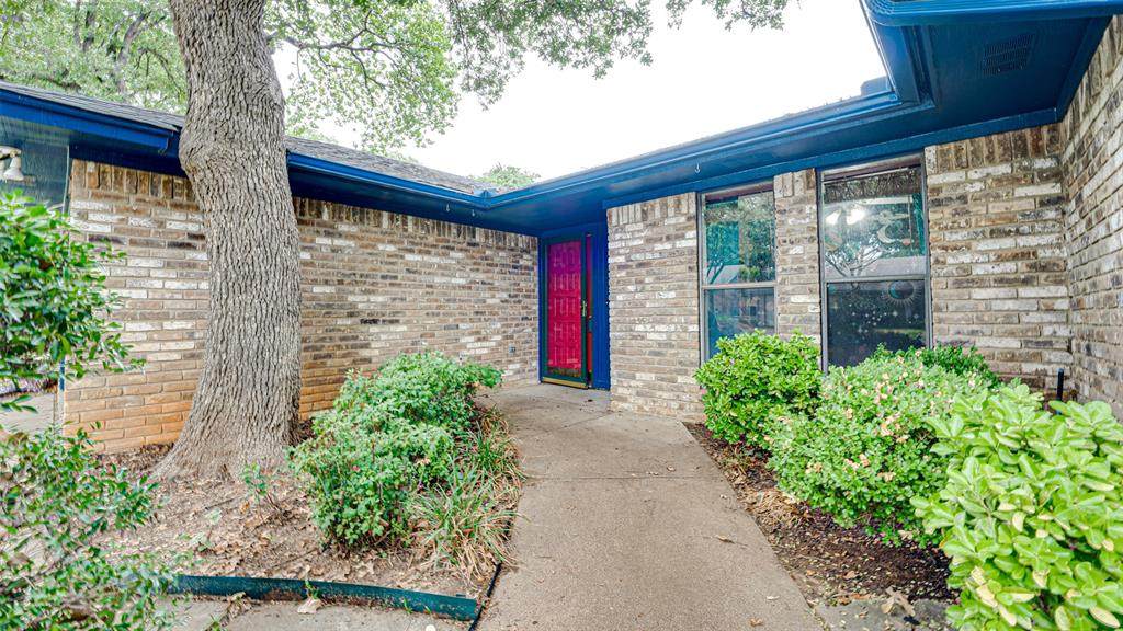5705 Trail Crest Drive - Photo 1