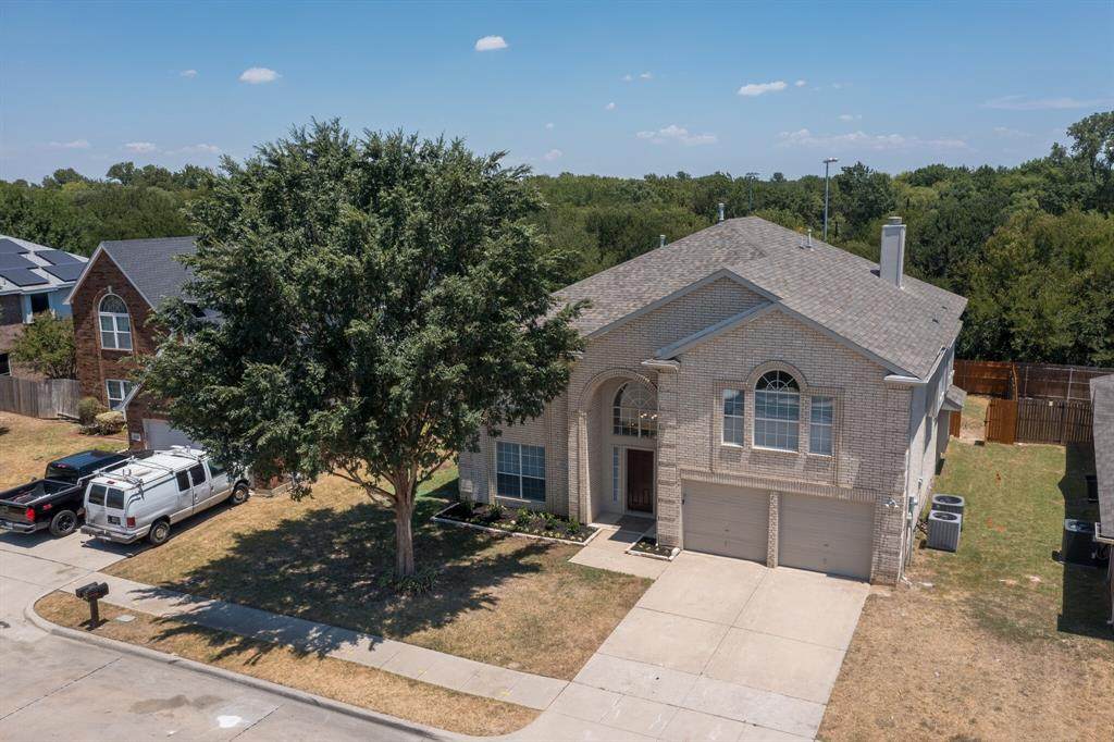4729 Woodhaven Lane - Photo 1