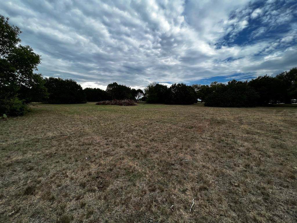 189 County Road 1780 - Photo 1