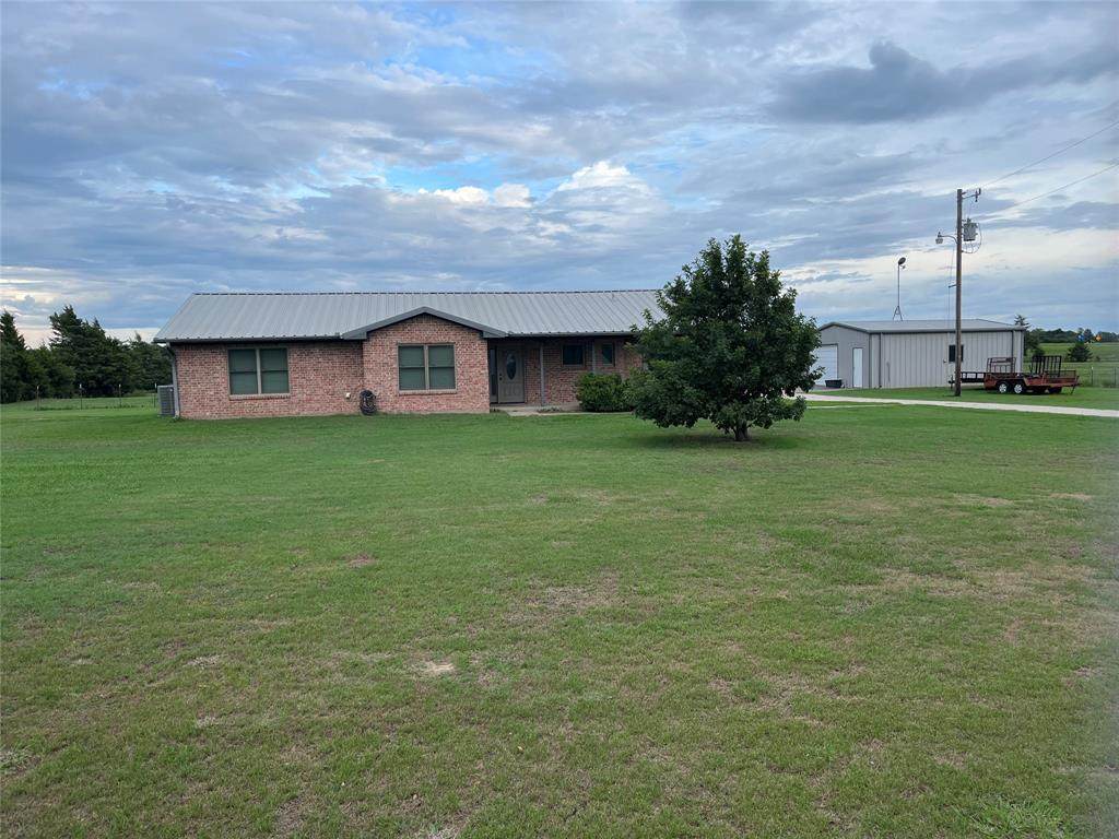 300 County Road 1555 - Photo 1