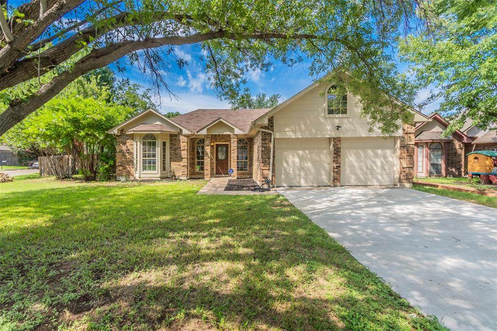 929 Meadowdale Road - Photo 1