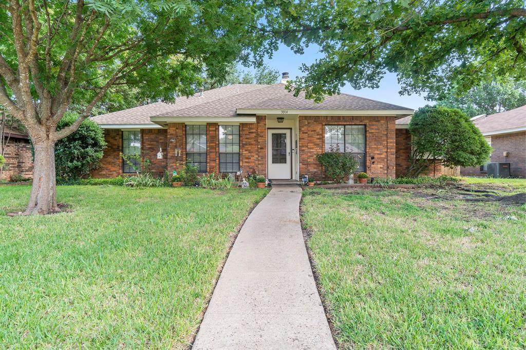 3914 Tracey Trail - Photo 1