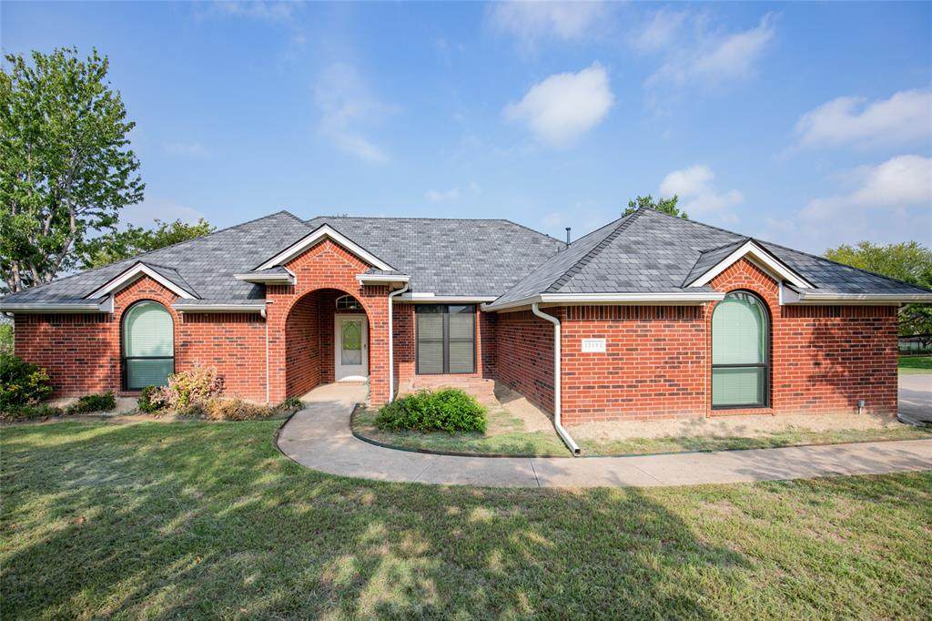 13805 Northwest Court - Photo 1