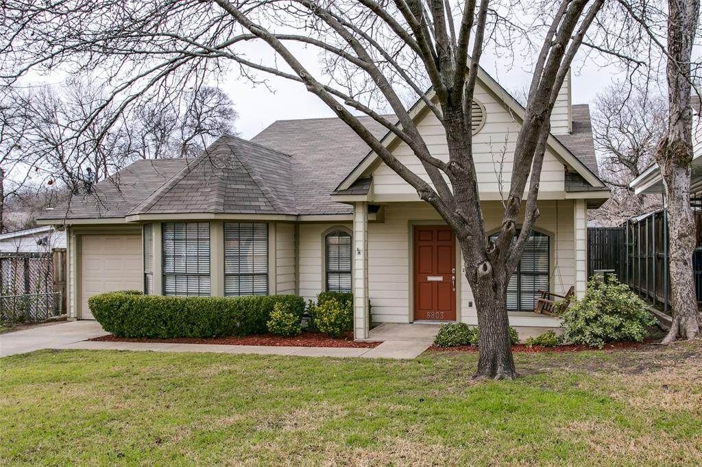 8803 Daytonia Avenue - Photo 1