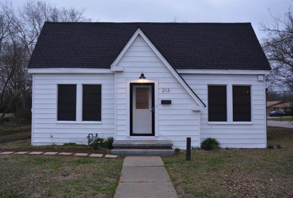 213 California Street - Photo 1