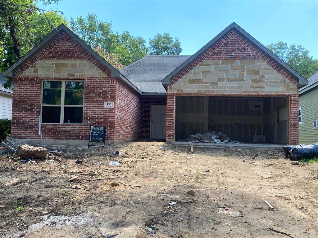 520 Munson - Photo 1