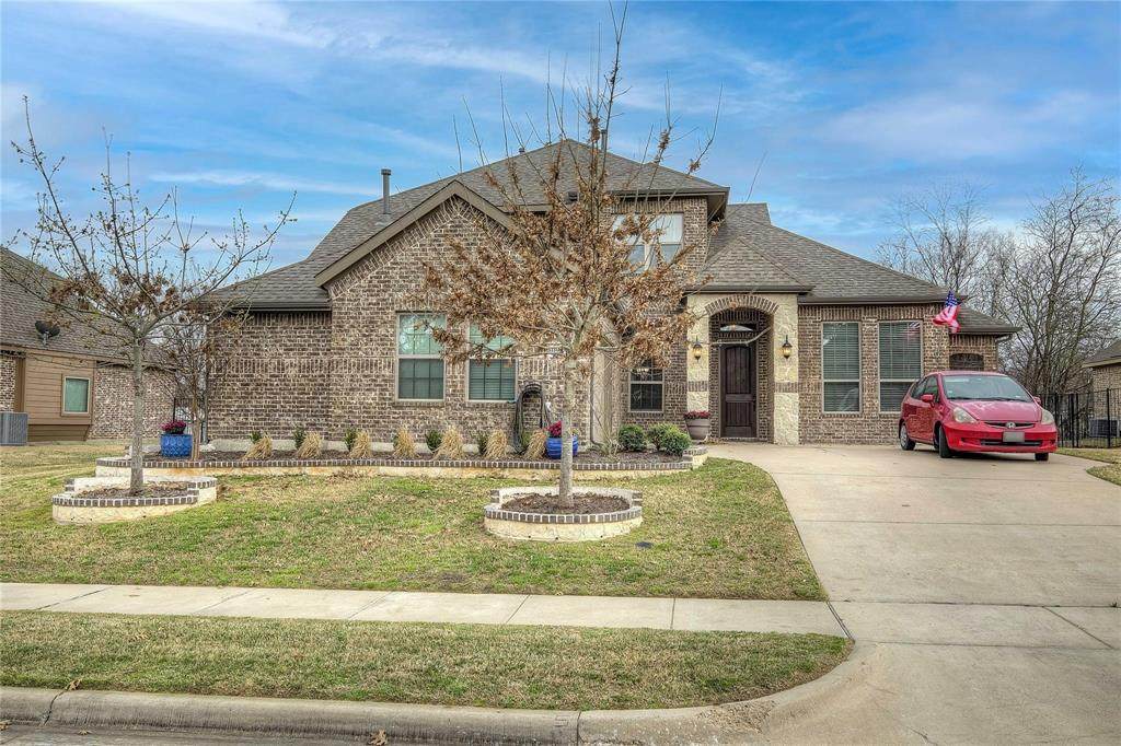 309 Midnight Drive - Photo 1