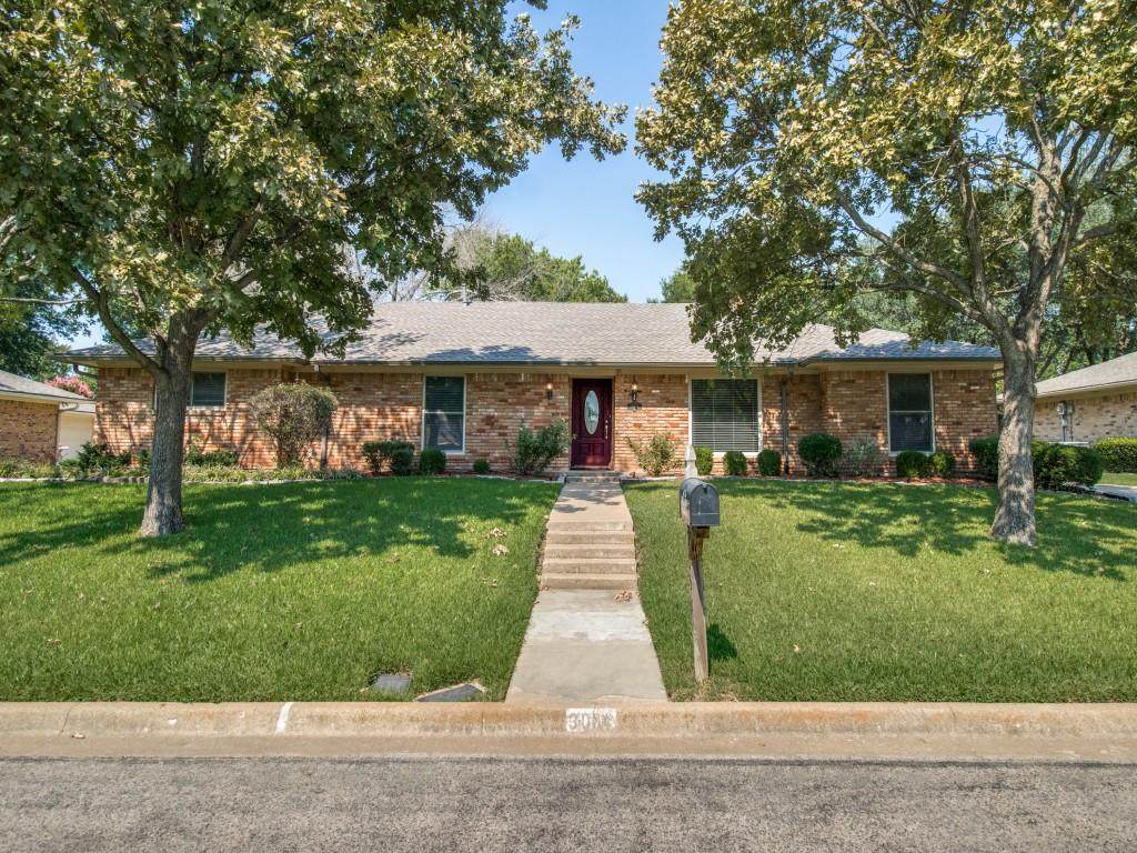 3004 Redbud Trail - Photo 1
