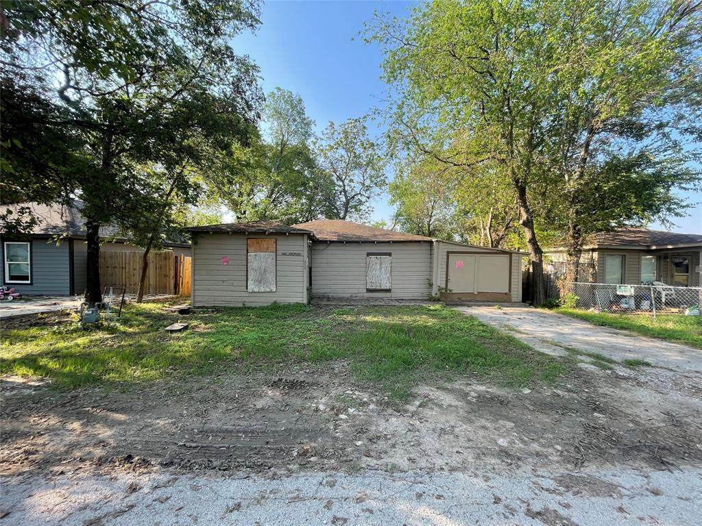 5211 Crowley Street - Photo 1