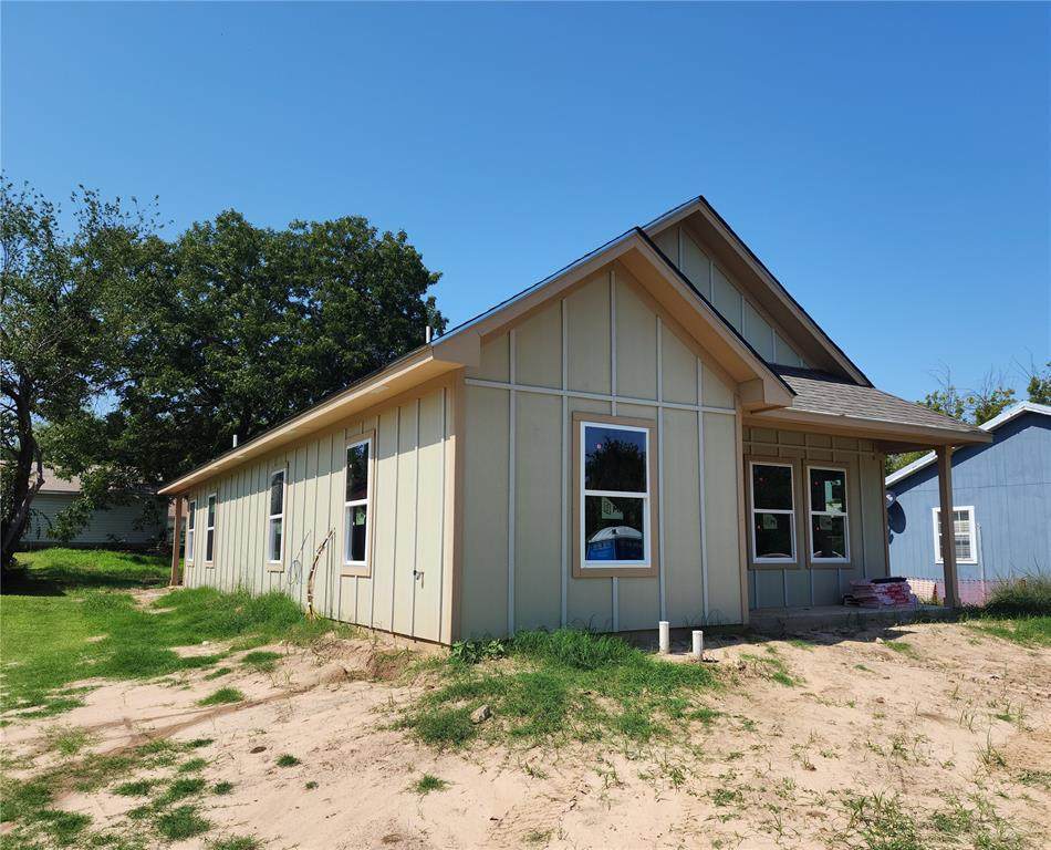708 Elba Street - Photo 1