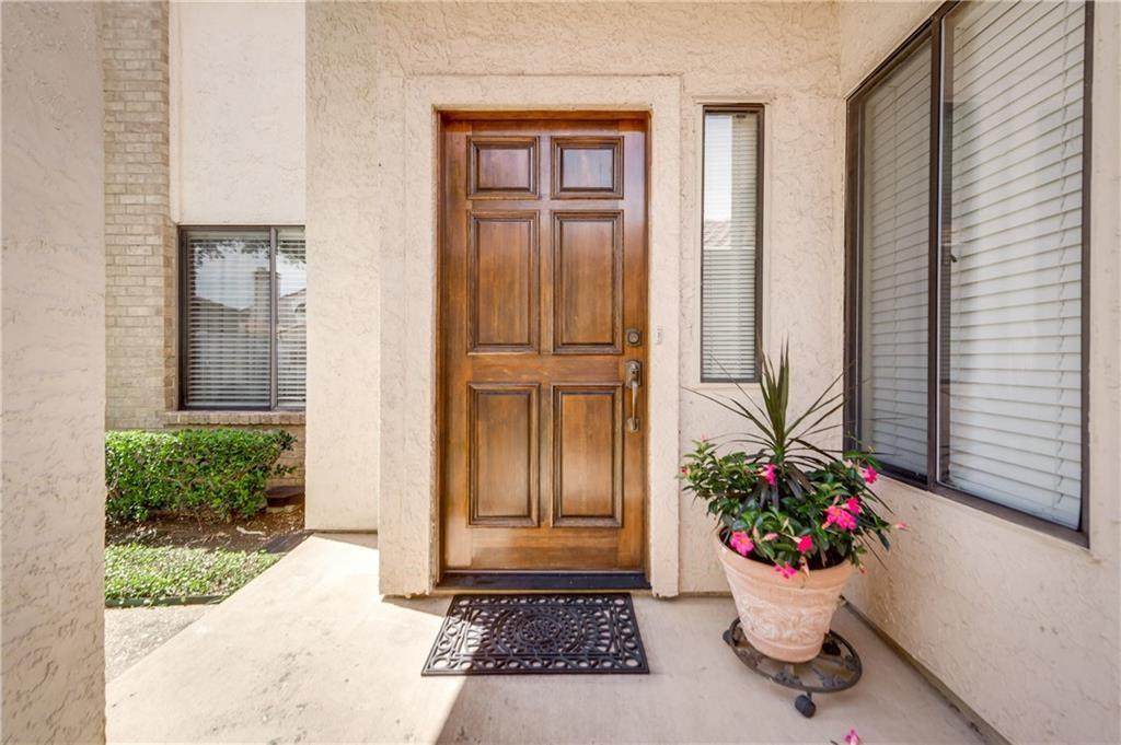 505 Ranch Trail - Photo 1