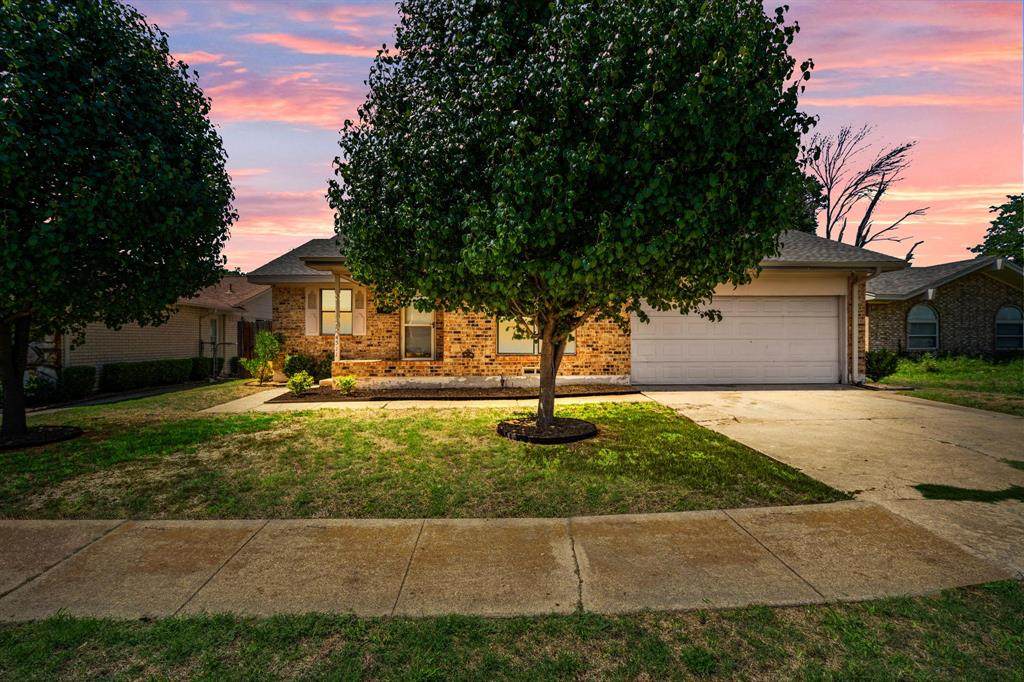4511 Ashwood Drive - Photo 1