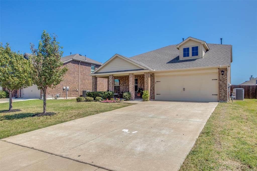 1203 Pampa Grass Drive - Photo 1