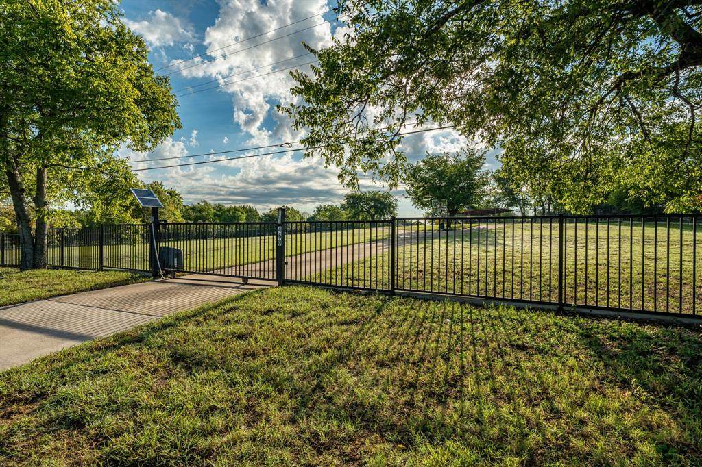 460 Country Club Road - Photo 1