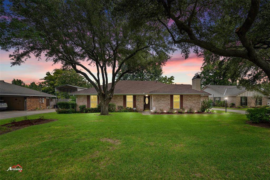 217 Lancashire Drive - Photo 1