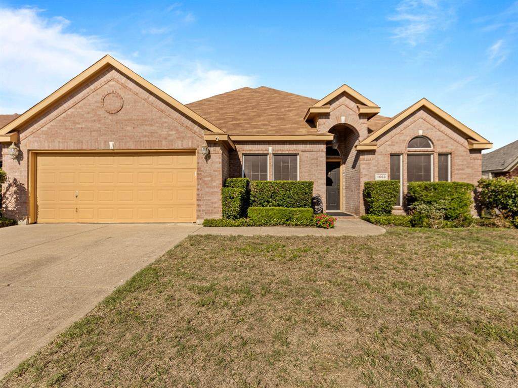 1653 Churchill Lane - Photo 1