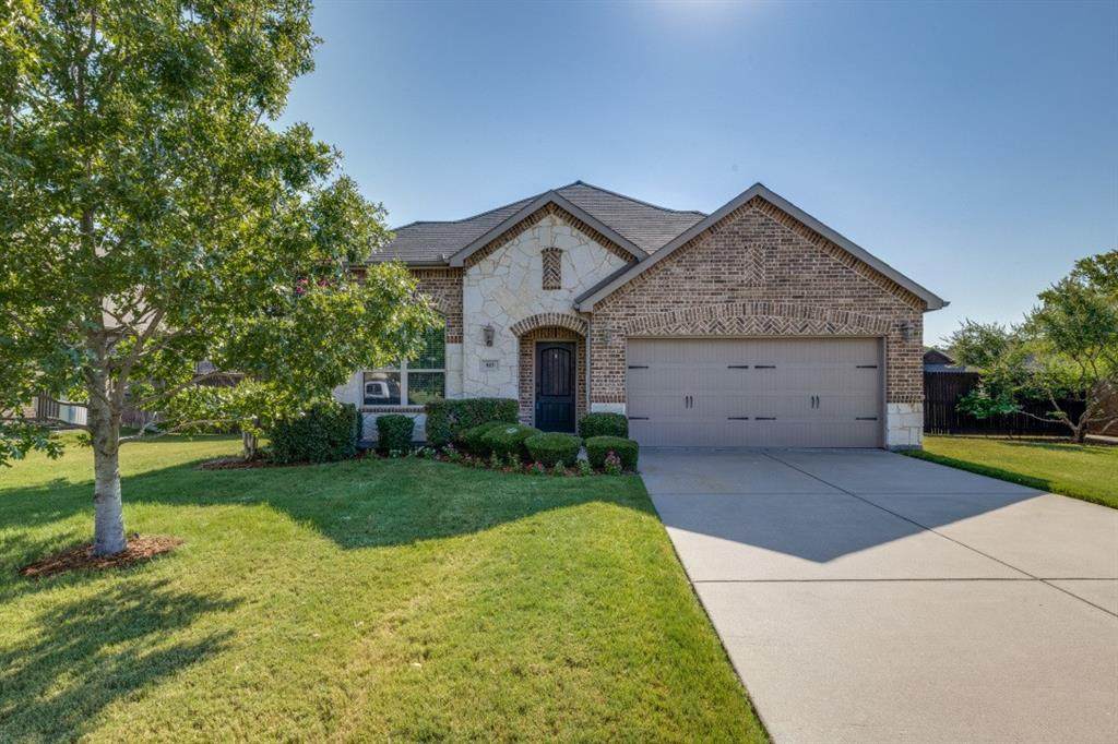 815 Sycamore Trail - Photo 1