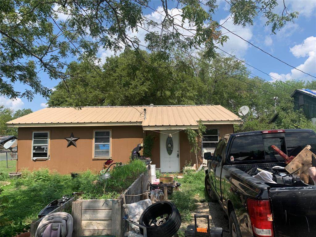 640 Lumpkin Street - Photo 1