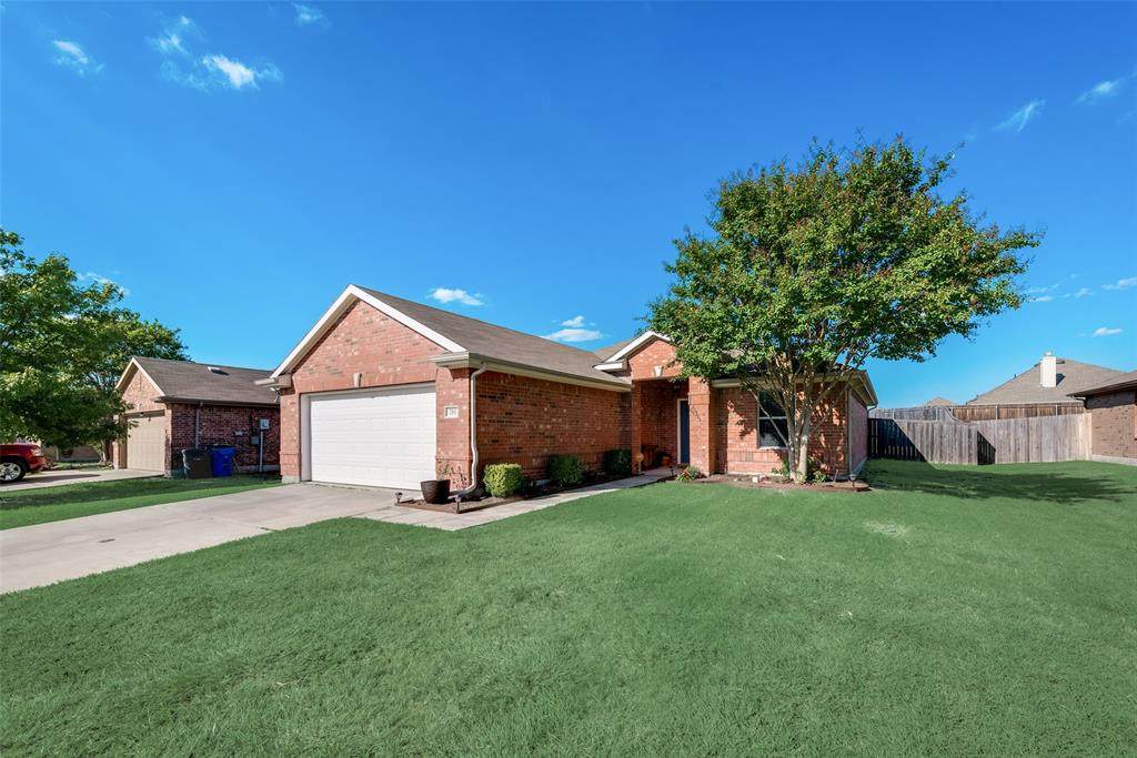 204 Rambling Way - Photo 1
