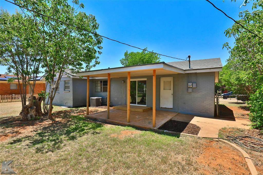 633 San Jose Drive - Photo 1