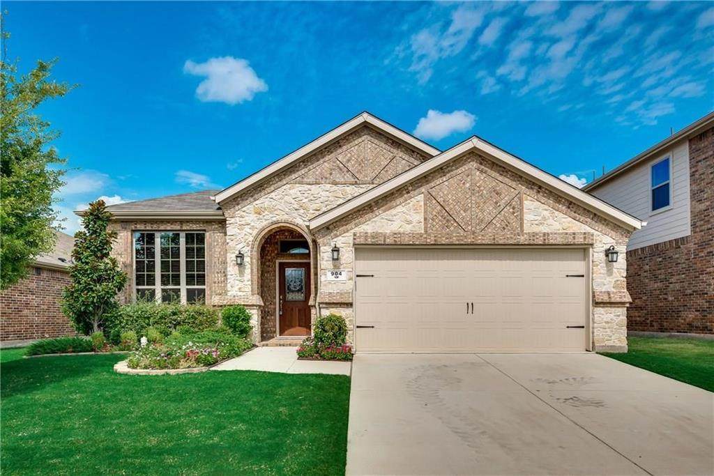 904 Green Coral Drive - Photo 1