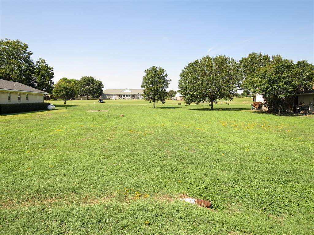 822 Kiowa Drive - Photo 1