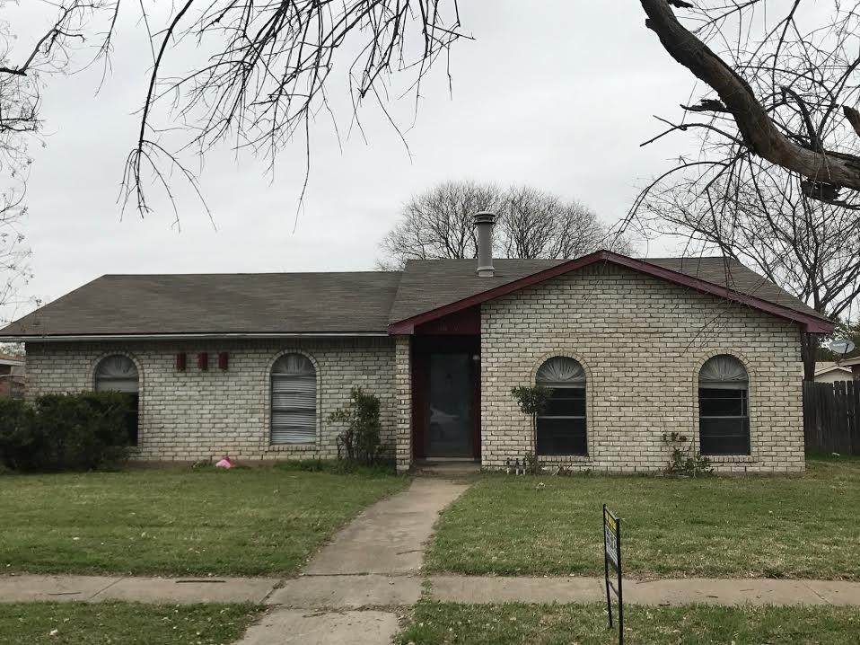 5069 Thompson Drive - Photo 1