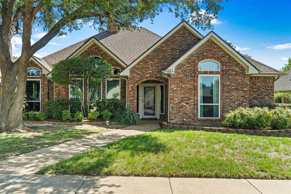 2517 Fox Glenn Circle - Photo 1