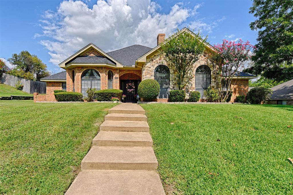 1112 Laon Lane - Photo 1