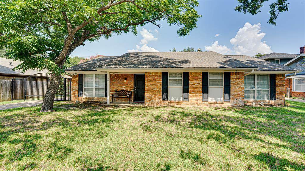 1503 Goliad Drive - Photo 1