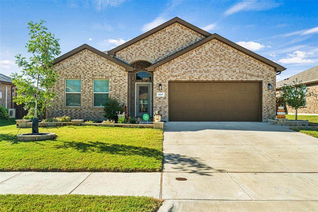 557 Dunster Lane - Photo 1