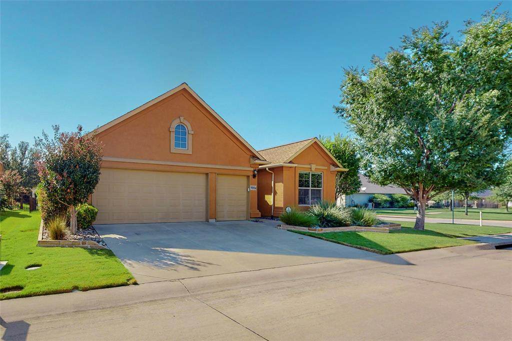 9004 Perimeter Street - Photo 1