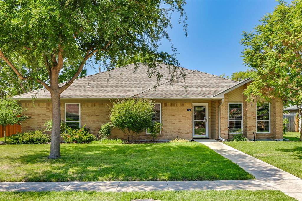 216 Simmons Drive - Photo 1
