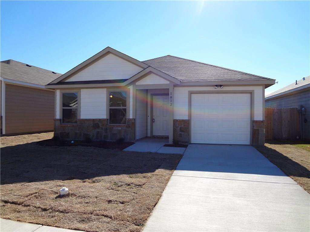 1812 Village Park Trail - Photo 1