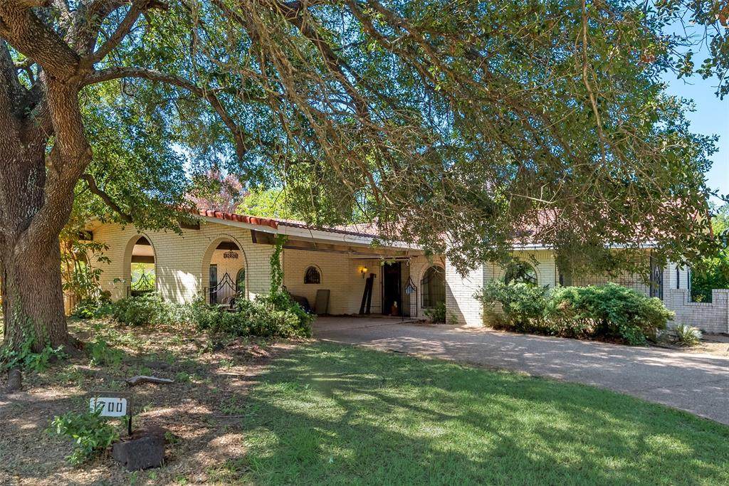 1700 Beverly Drive - Photo 1