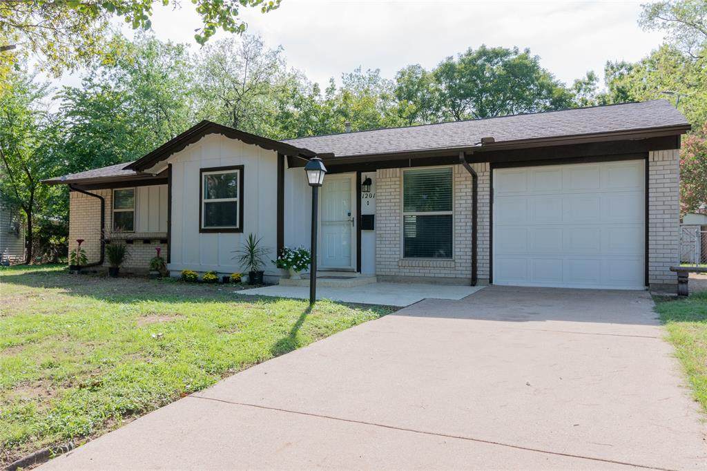 1201 Johns Drive - Photo 1