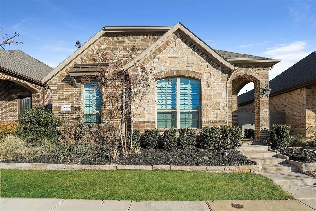 708 Boardwalk Way - Photo 1