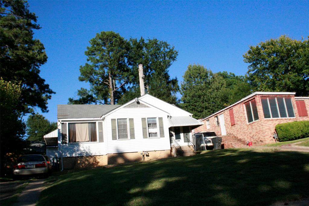 3524 Michigan Boulevard - Photo 1