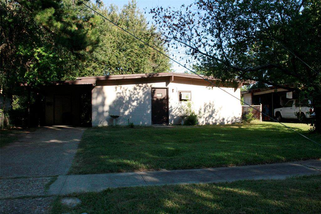 4613 Rochester Drive - Photo 1