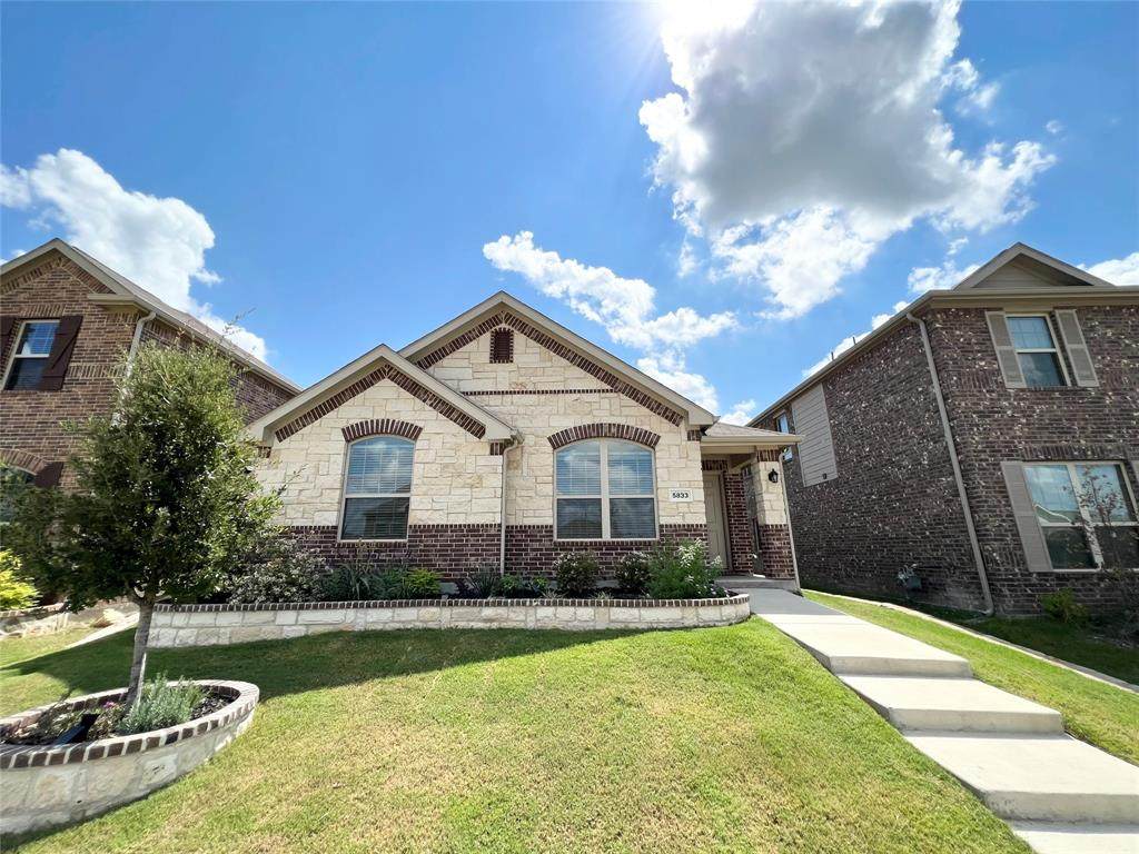 5833 Wake Robin Drive - Photo 1