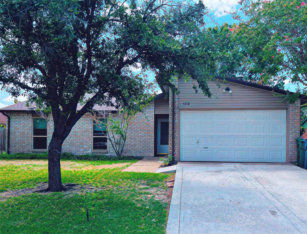5208 Norris Drive - Photo 1