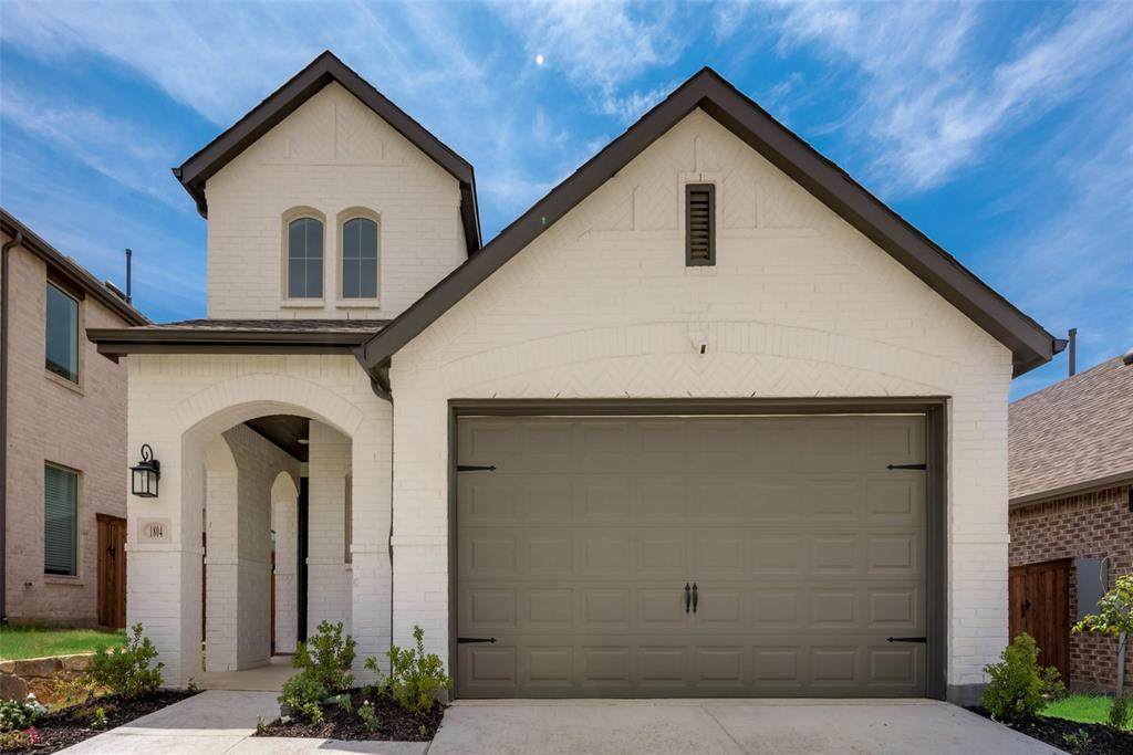 1804 Coronet Avenue - Photo 1