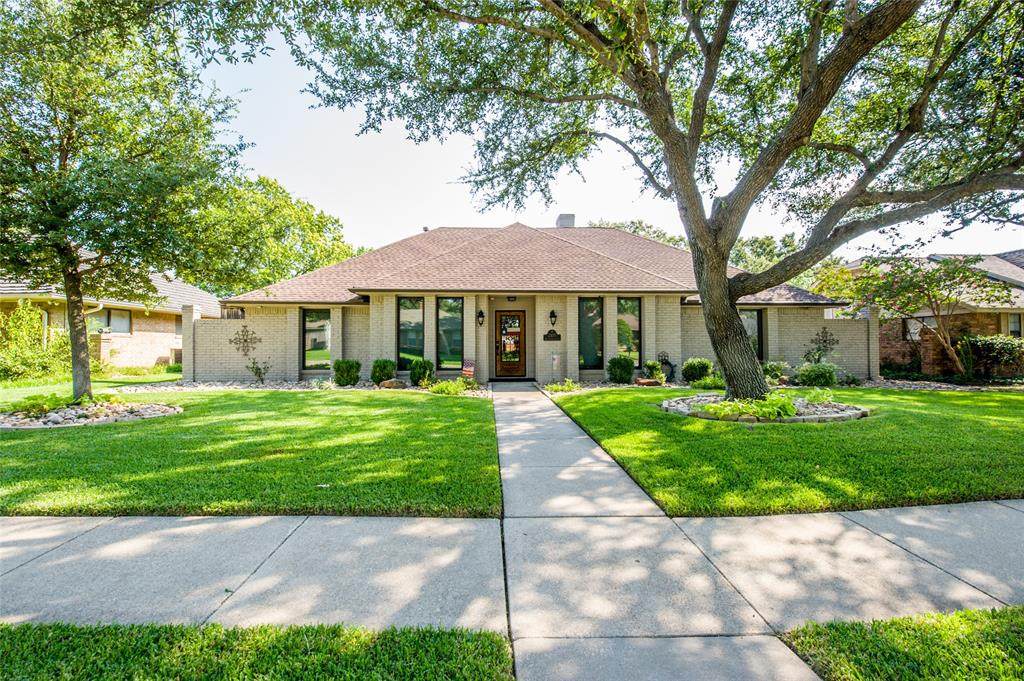 2105 Princeton Drive - Photo 1