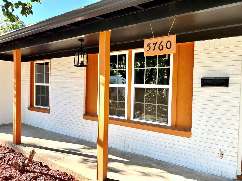 5760 Tracyne Drive - Photo 1