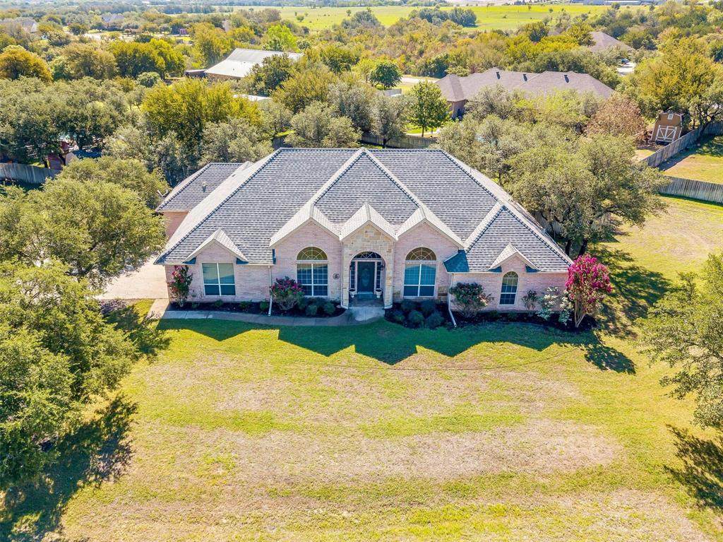 102 Hollow Drive - Photo 1